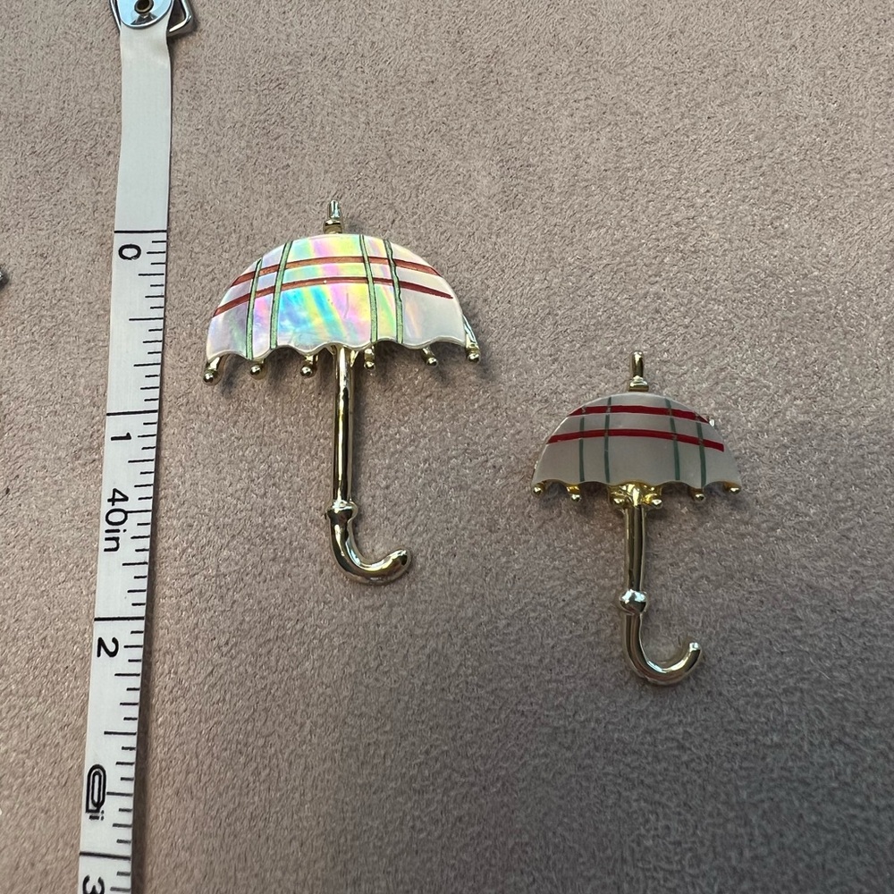 Gold Tone Mother-of-Pearl Umbrella Pin Brooch Set with Red & Green Stripes - Picture 2 of 5